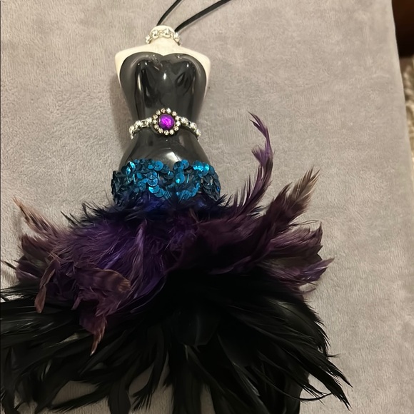 Vintage Unique Creations Black Feather Duster - Picture 1 of 3